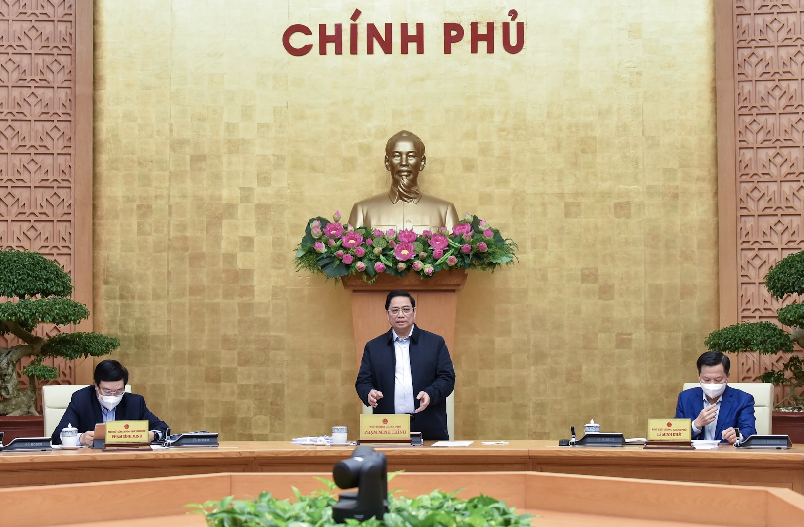 Thủ tướng phát biểu tại phien họp - Ảnh: VGP