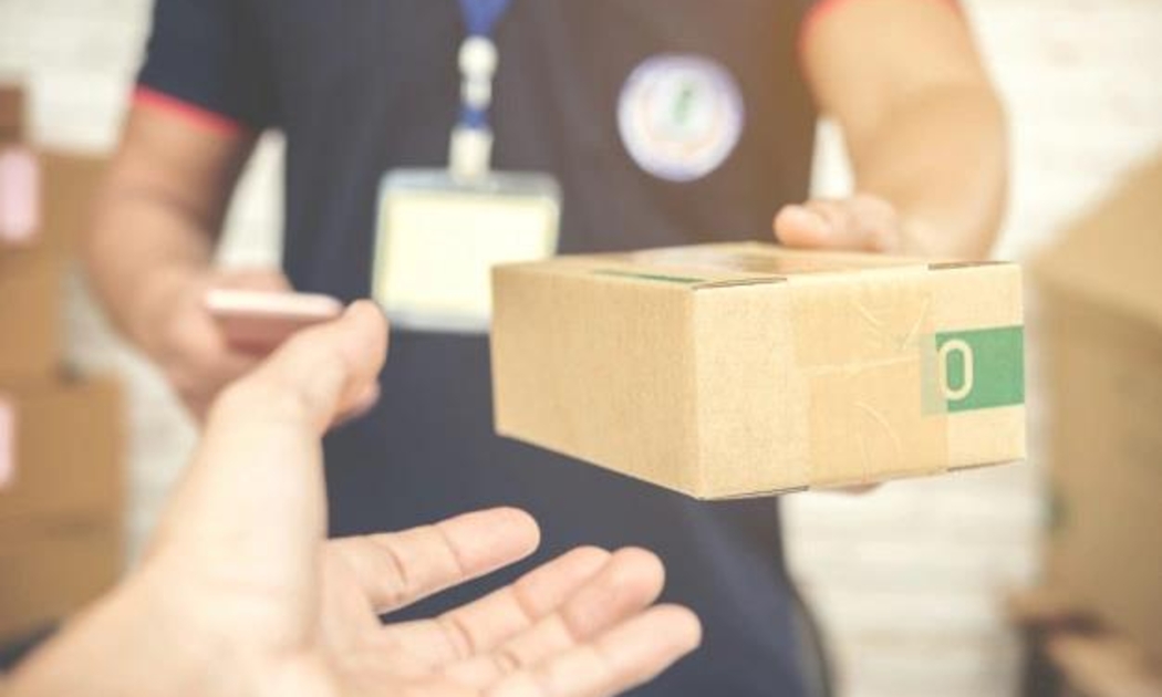 Chất lượng của e-logistics hiện tại chưa đáp ứng được nhu cầu khổng lồ của thương mại điện tử. (Ảnh: Jcomp).