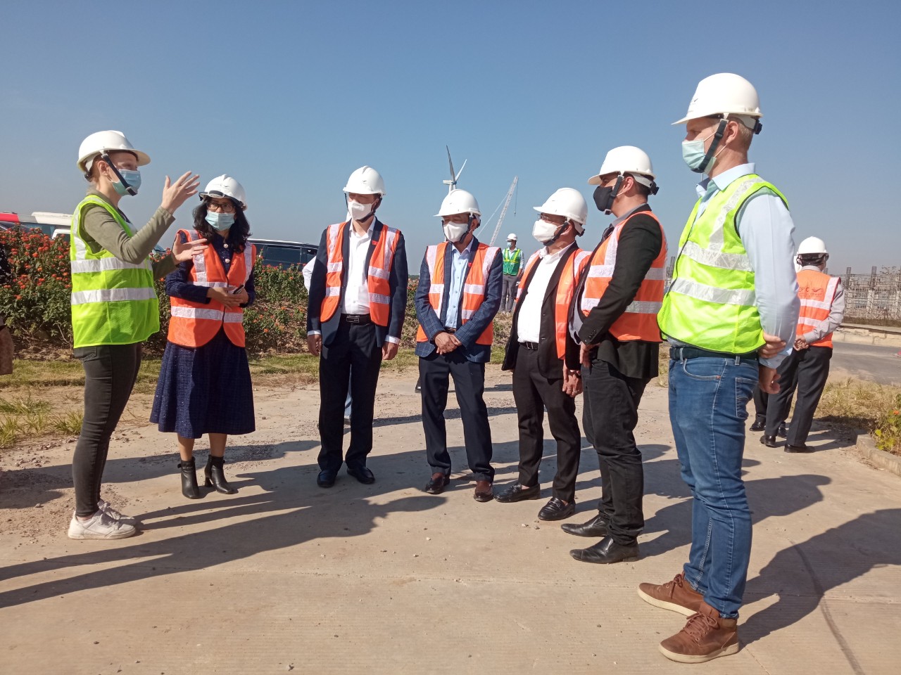 Đoàn đại biểu Quốc hội Hải Phòng làm việc tại khu công nghiệp Deed C