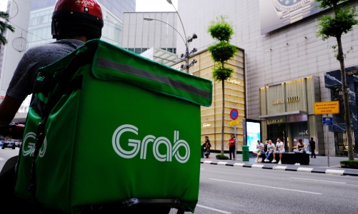 Cổ phiếu Grab lao dốc 21% trong phiên chào sàn ở New York
