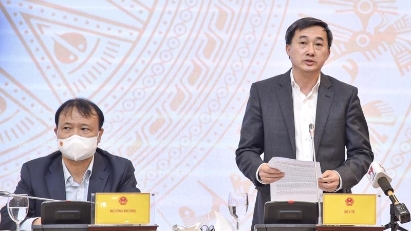 Vietnam to have sufficient vaccines for booster shots