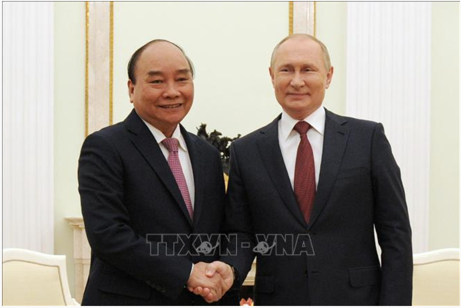 Chủ tịch nước Nguyễn Xuân Phúc hội đàm Tổng thống Liên bang Nga Vladimir Putin. Ảnh: TTXVN.