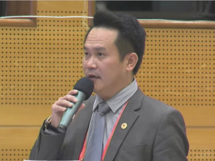 &Ocirc;ng Đặng Hồng Anh, Chủ tịch Hội Doanh nh&acirc;n trẻ ph&aacute;t biểu tại Diễn đ&agrave;n ng&agrave;y 5/12.