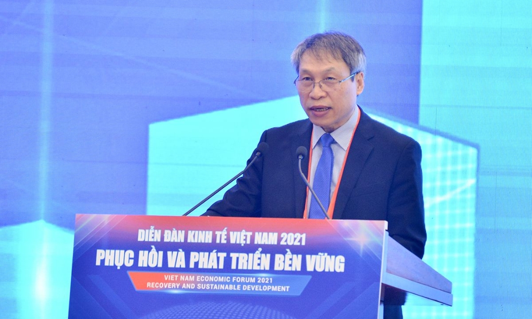 PGS.TS Bùi Quang Tuấn phát biểu tại diễn đàn - Ảnh: Quochoi.vn
