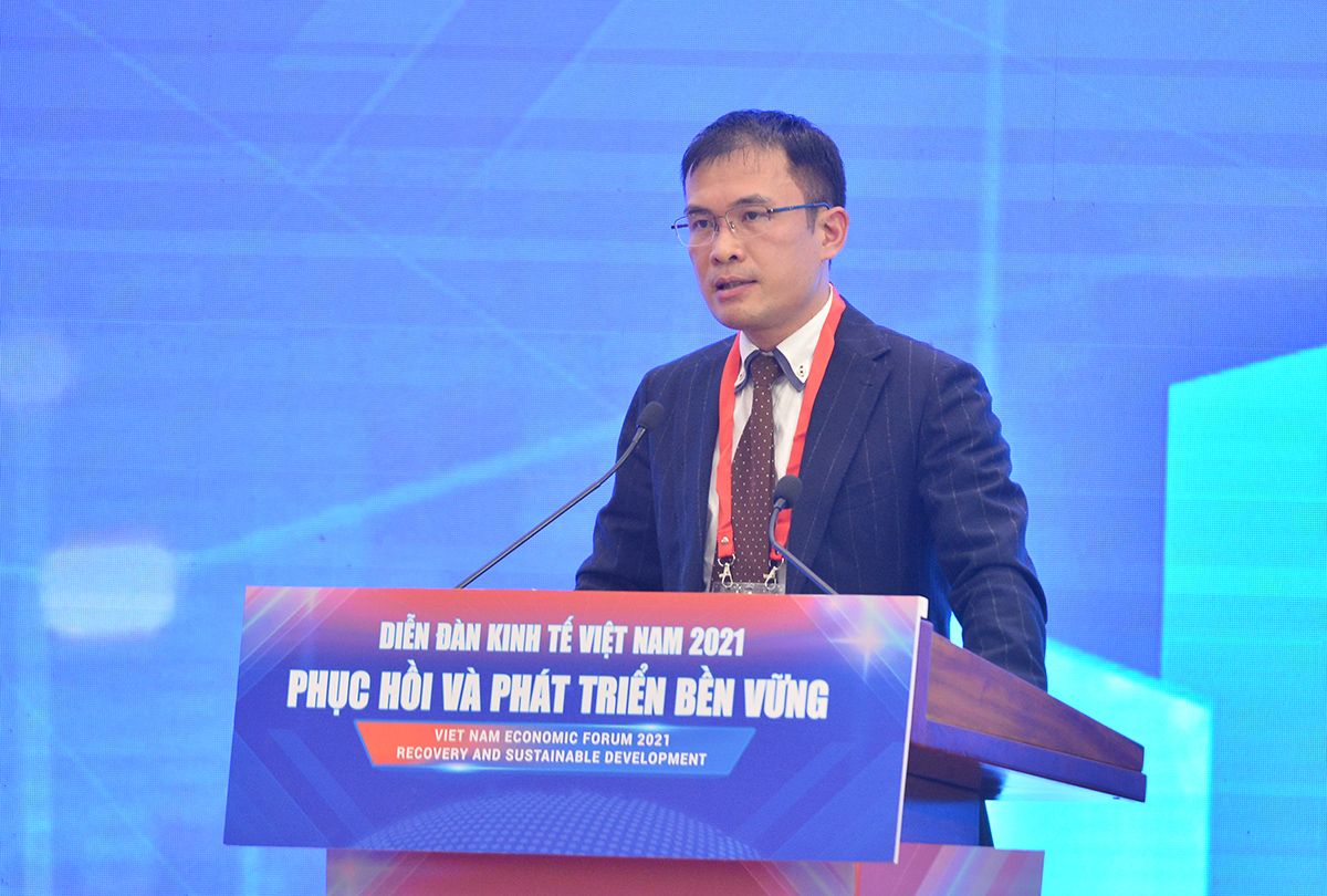 Ông Vũ Sỹ Cường phát biểu tại diễn đàn - Ảnh: Quochoi.vn