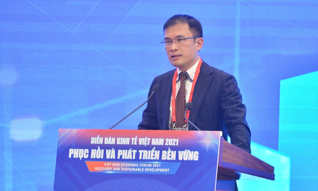 Ông Vũ Sỹ Cường phát biểu tại diễn đàn - Ảnh: Quochoi.vn