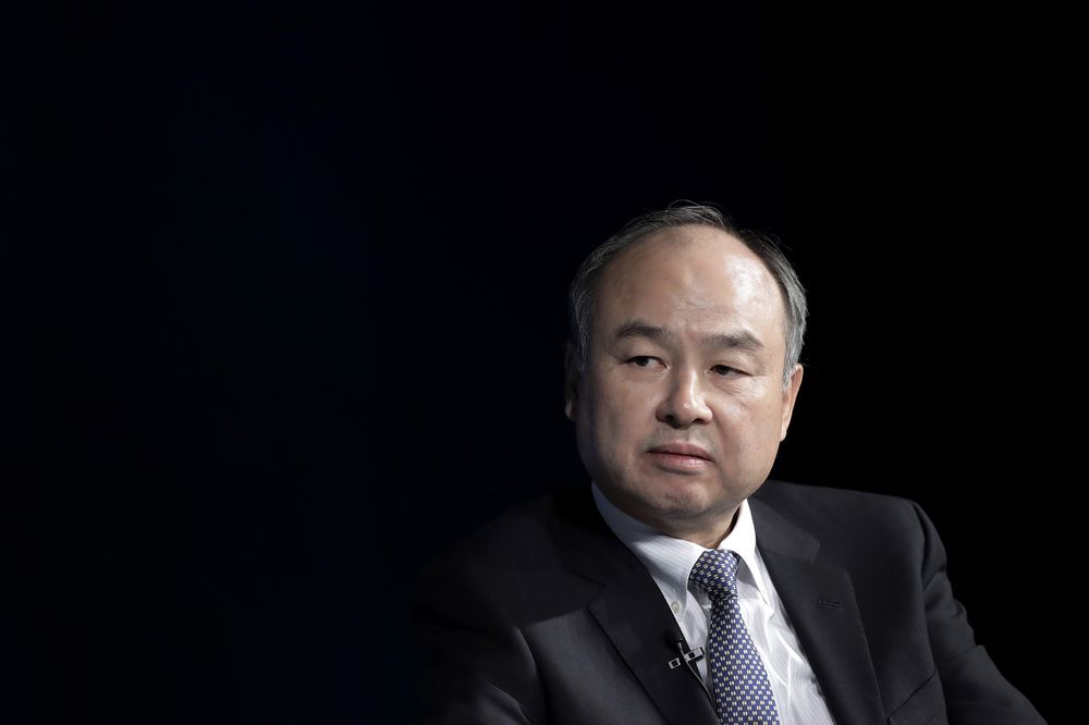 Chủ tịch SoftBank Masayoshi Son - Ảnh: Bloomberg.