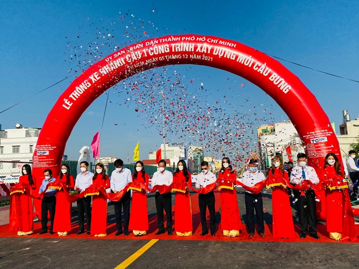 Dự án cầu Bưng mới nhánh thứ nhất là dự án đầu tiên hoàn thành sau thời gian giãn cách xã hội toàn TP.HCM.