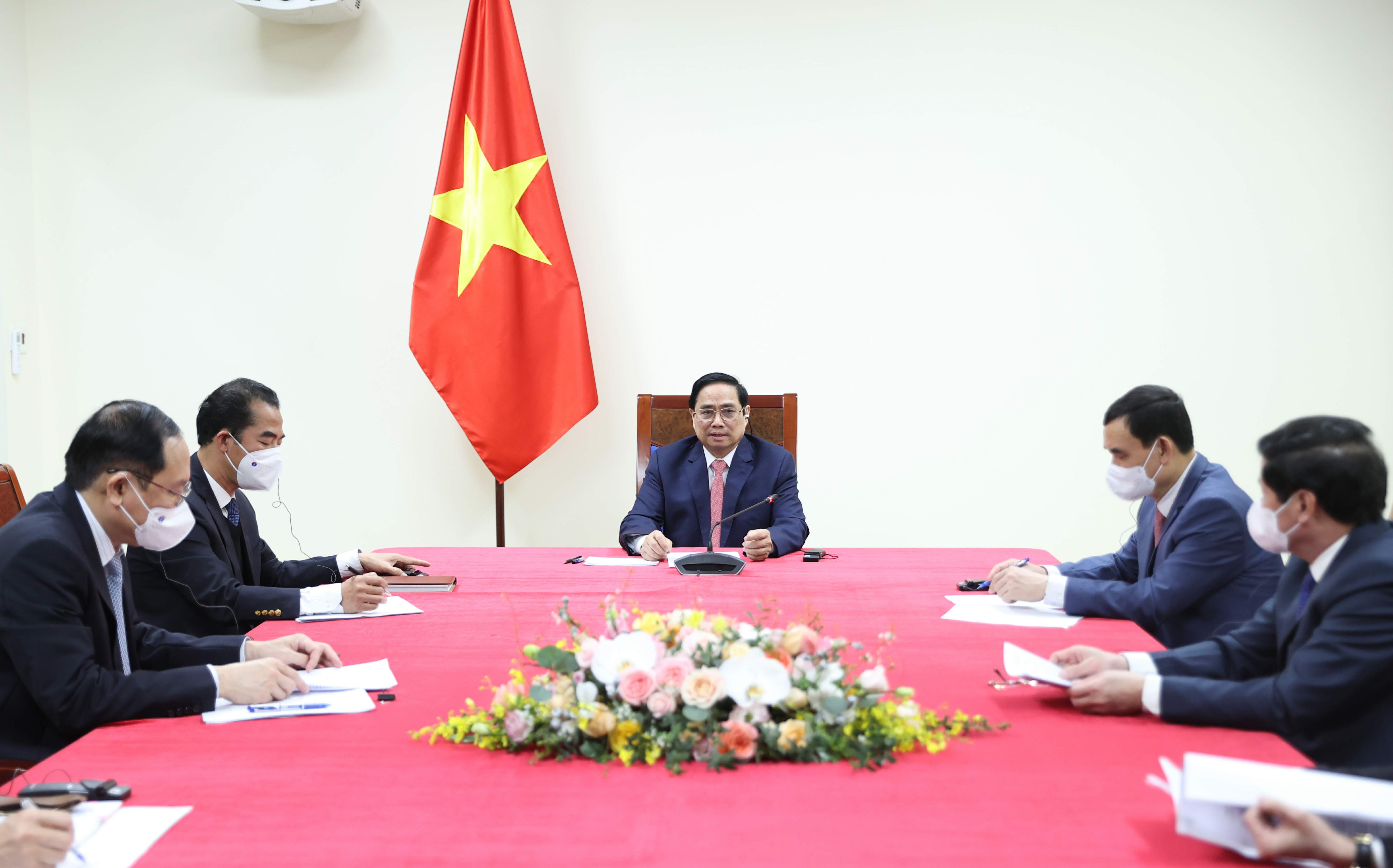Tại cuộc điện đàm, hai Thủ tướng cũng nhất trí duy trì cơ chế trao đổi thường xuyên cũng như các phương hướng hợp tác trong lĩnh vực cảng biển, giáo dục, du lịch - Ảnh: VGP