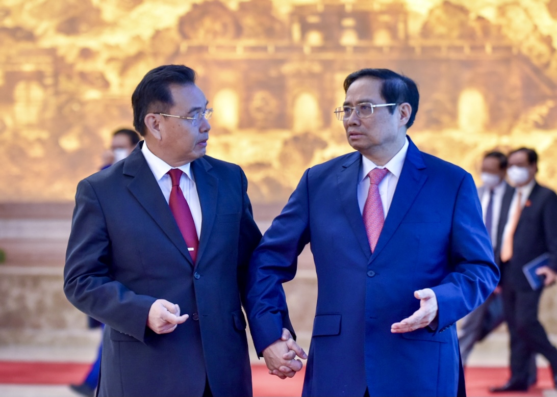 Thủ tướng Chính phủ Phạm Minh Chính và Chủ tịch Quốc hội Lào Saysomphone Phomvihane - Ảnh: VGP
