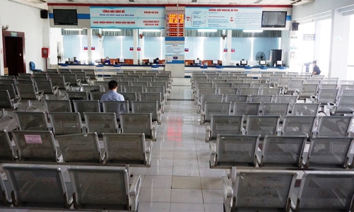 Vé tàu Tết bán nguyên khoang, nguyên toa, giảm đến 15% giá vé