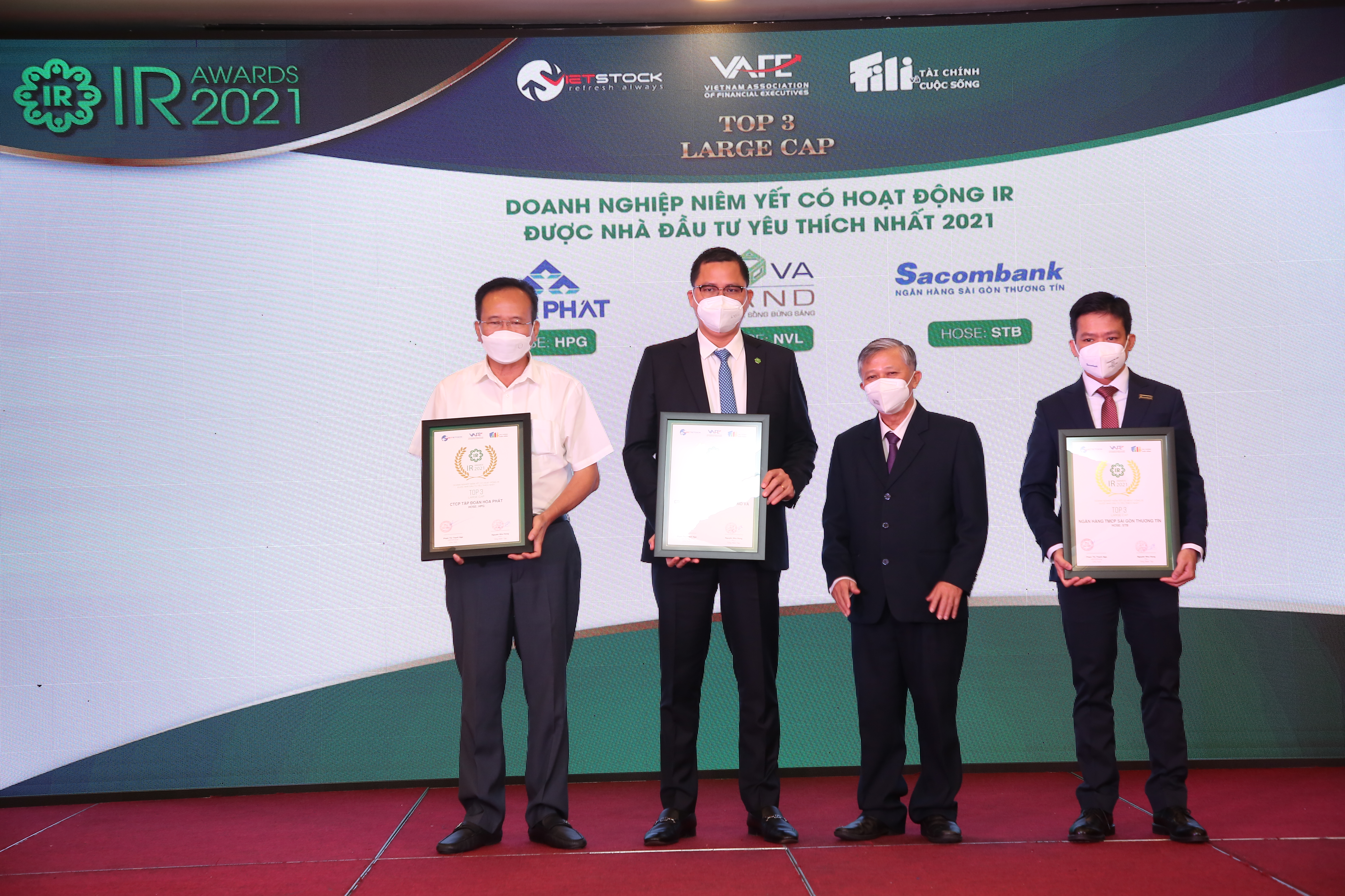 Top 3 Doanh nghiệp có hoạt động IR được yêu thích nhất