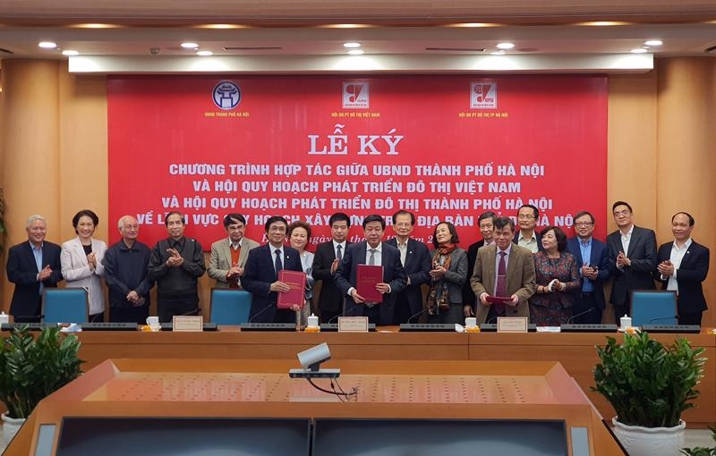 Hanoi implementing various types of planning