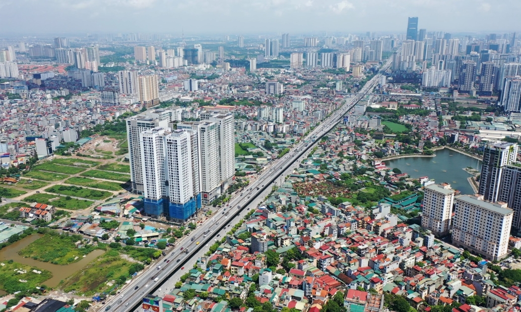 Trục đường Nguyễn Xiển đoạn gần ngã tư Khuất Duy Tiến không có căn hộ mới mở bán.