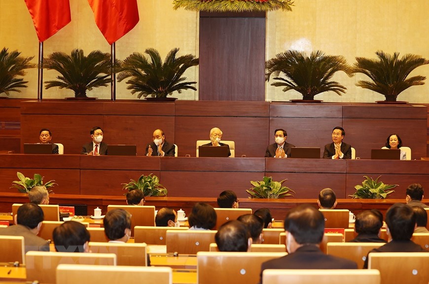 Tổng Bí thư Nguyễn Phú Trọng, Chủ tịch Nước Nguyễn Xuân Phúc, Thủ tướng Phạm Minh Chính, Chủ tịch Quốc hội Vương Đình Huệ, Thường trực Ban Bí thư Võ Văn Thưởng, Trưởng ban Tổ chức Trung ương Trương Thị Mai, Chủ nhiệm Ủy ban Kiểm tra Trung ương Trần Cẩm Tú chỉ trì Hội nghị - Ảnh: Quochoi.vn