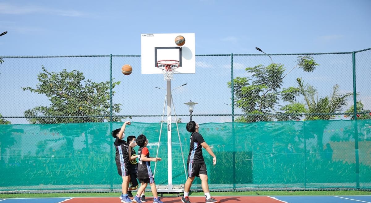 C&aacute;c tiện &iacute;ch nội khu đ&atilde; đi v&agrave;o ho&agrave;n chỉnh.