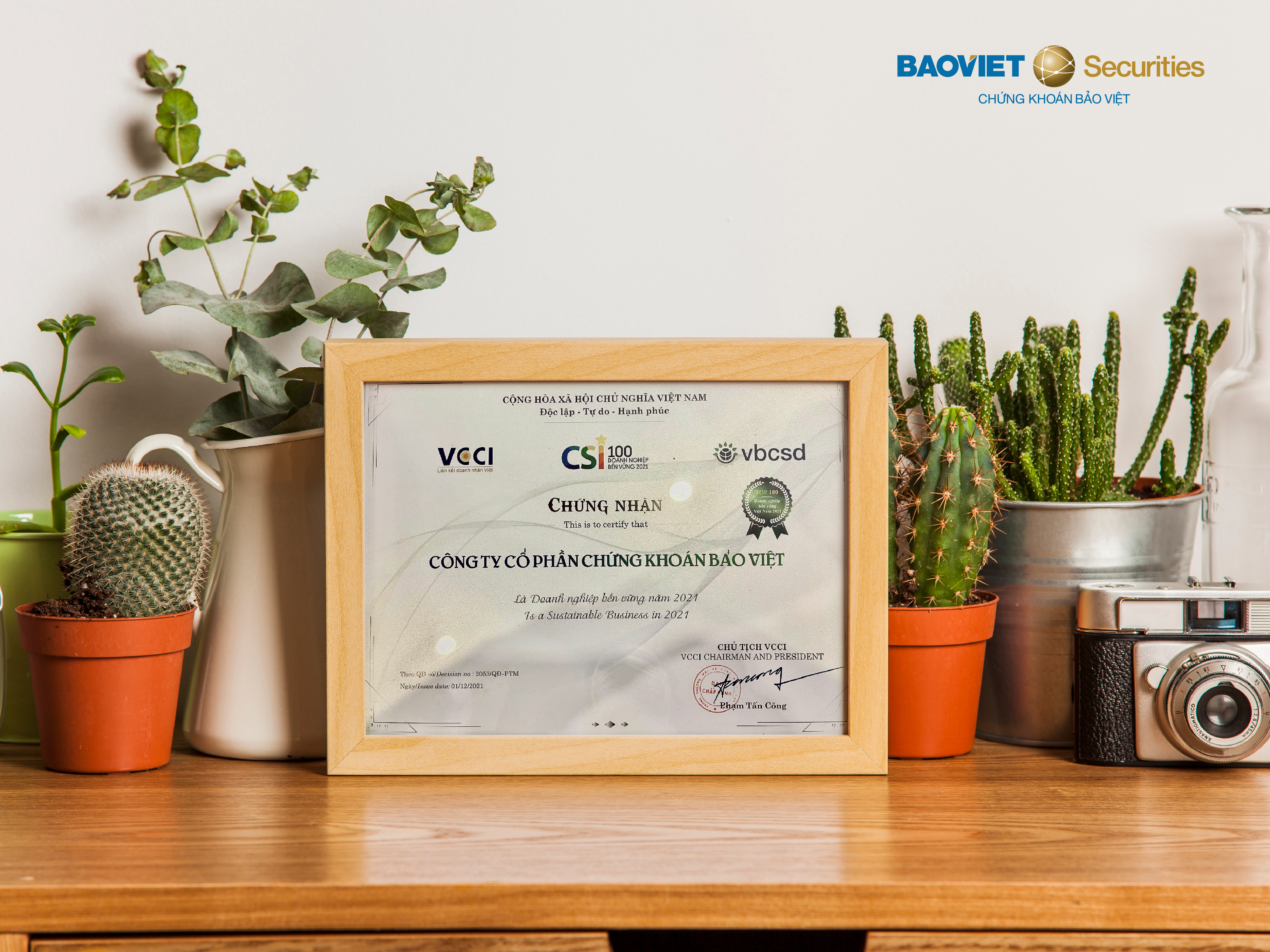 Đây cũng là năm thứ 4 liên tiếp Chứng khoán Bảo Việt tham gia Chương trình CSI và tiếp tục được vinh danh trong Top 100 Doanh nghiệp phát triển bền vững năm 2021.