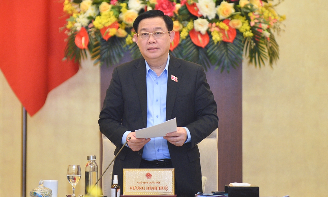 Chủ tịch Quốc hội Vương Đình Huệ phát biểu kết thúc đợt một phiên họp thứ 6 của Ủy ban Thường vụ Quốc hội ngày 10/12 - Ảnh: Quochoi.vn