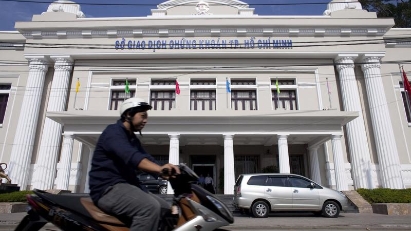 Foreign investors moving away from stock market