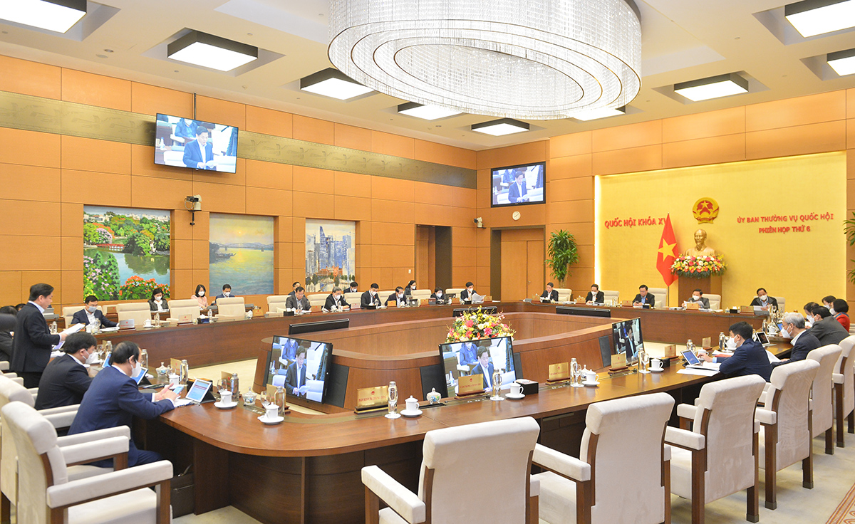 Toàn cảnh phiên họp - Ảnh: quochoi.vn