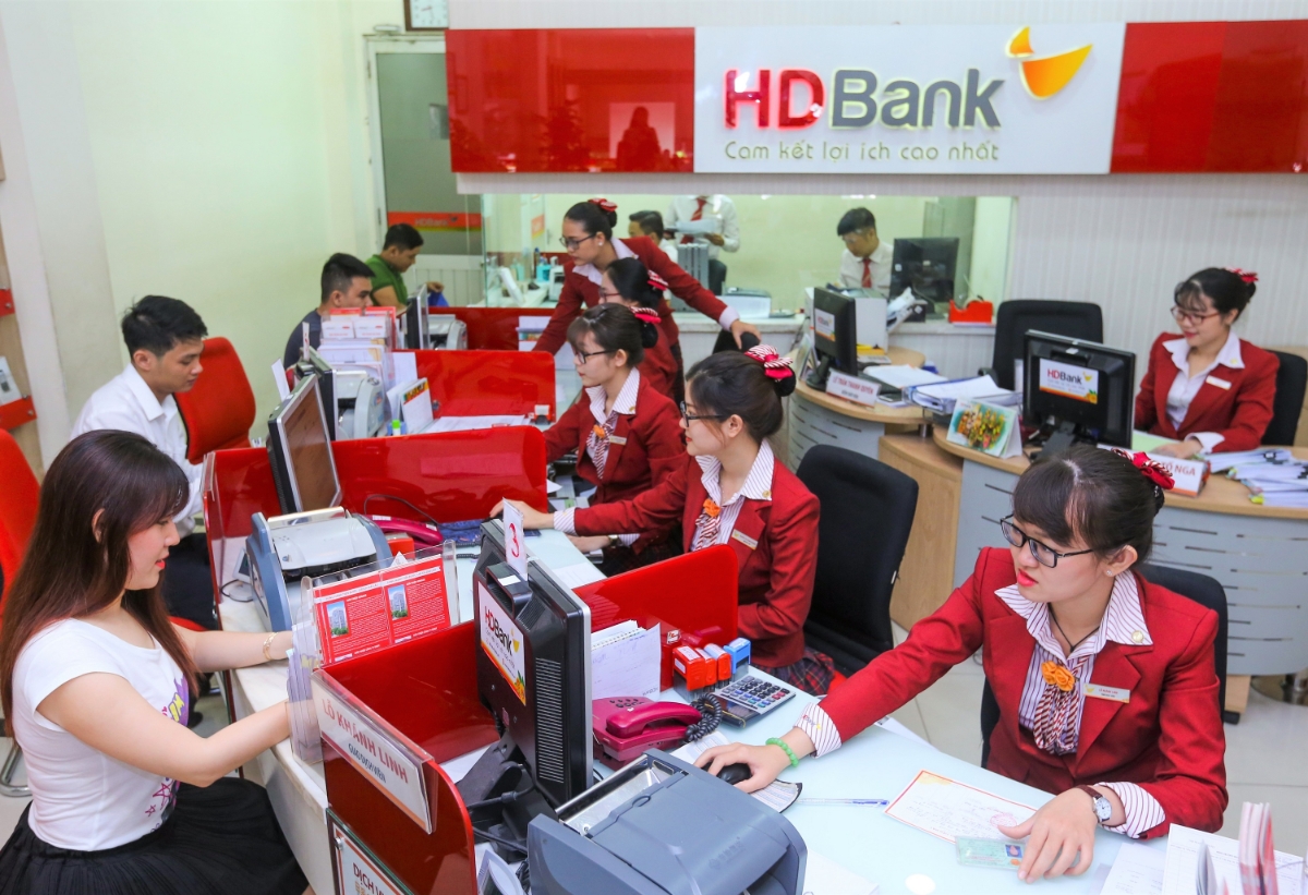 Khách hàng HDBank sẽ được tiếp cận các sản phẩm bảo hiểm uy tín đến từ FWD, được trải nghiệm dịch vụ hỗ trợ bởi công nghệ số hàng đầu, giúp quá trình tham gia bảo hiểm dễ dàng và nhanh chóng hơn.