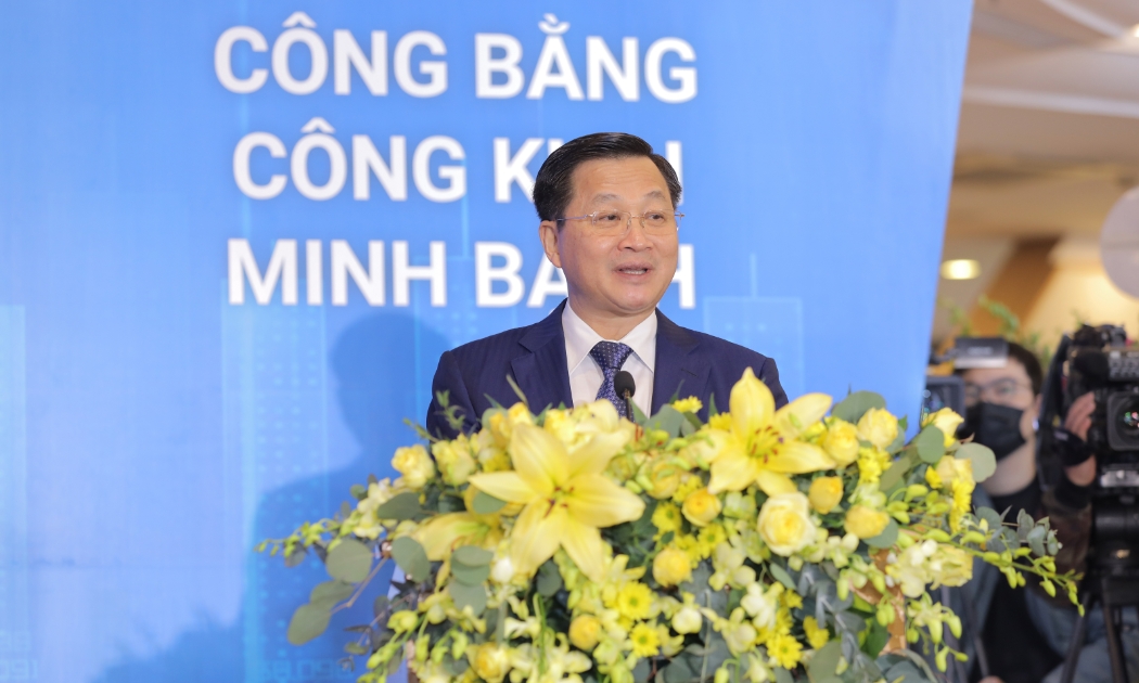 Phó thủ tướng Chính phủ Lê Minh Khái tham dự và phát biểu tại Lễ ra mắt Sở Giao dịch Chứng khoán Việt Nam sáng 11/12.