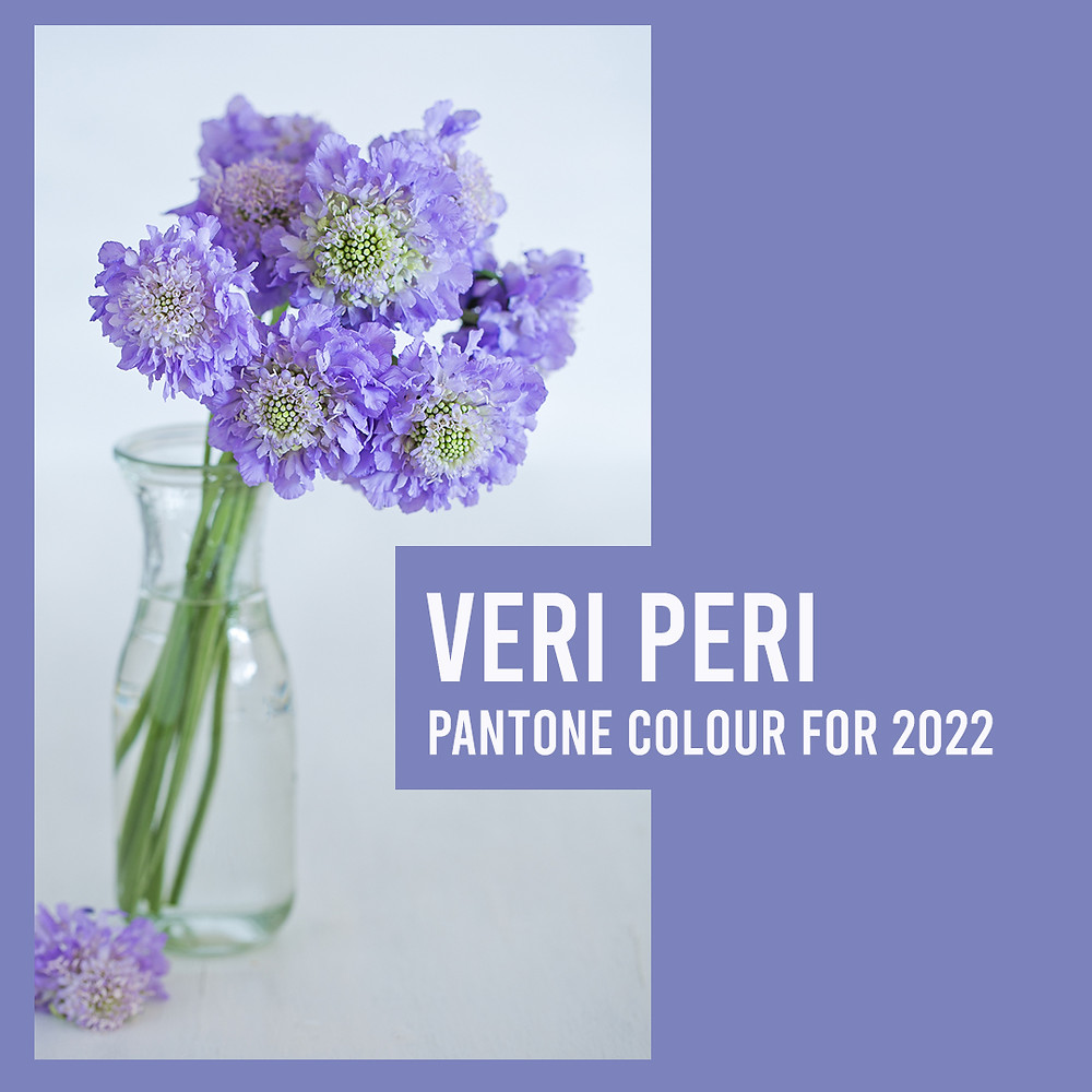 Kể từ năm 2000, hằng năm Viện màu Pantone luôn chỉ định một màu cho vị trí 