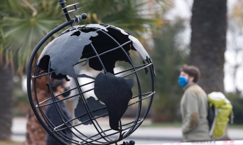 Nomura: Không phải lạm phát, kinh tế toàn cầu có nguy cơ trì trệ trong 2022