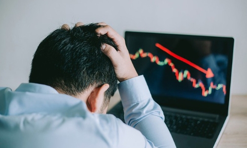 Gói phục hồi kinh tế: Cẩn trọng khi “bữa tiệc tàn”