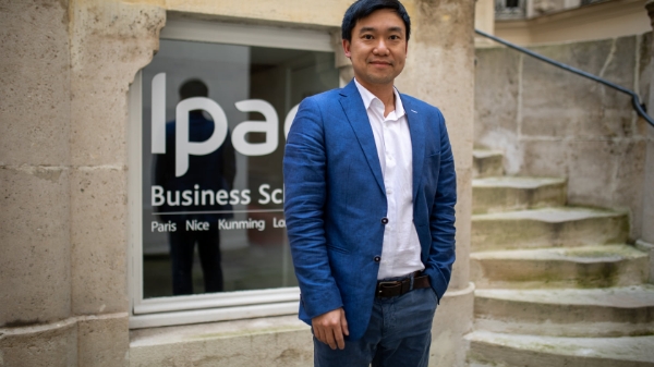 Gói kích thích kinh tế và sự “ăn may” của thị trường chứng khoán