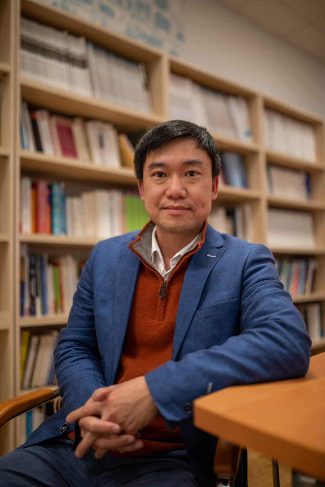 Ông Võ Đình Trí, Giảng viên Đại học Kinh tế TP. Hồ Chí Minh, IPAG Business School (Pháp) và AVSE Global.