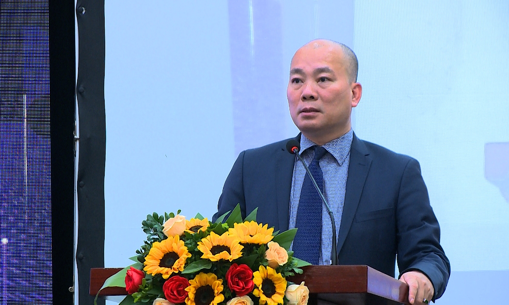 Ông Vũ Bá Phú, Cục trưởng Cục XTTM (Bộ Công Thương) phát biểu tại hội nghị.