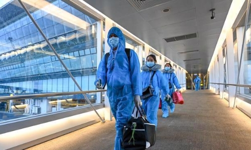 Từ 1/1/2022, người nhập cảnh tiêm đủ liều vaccine sẽ cách ly tại nhà 3 ngày 