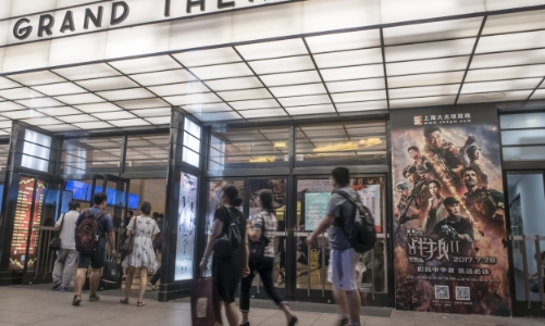 Doanh thu phòng vé 2022 sẽ là cuộc chiến giữa Bắc Mỹ và Trung Quốc