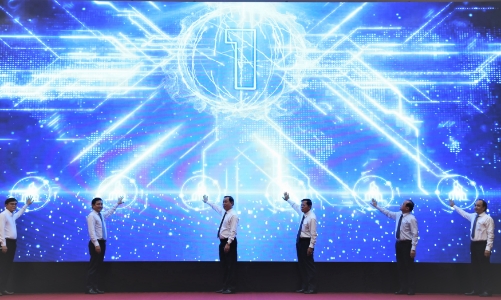 Khai trương nền tảng Chính quyền số toàn diện đầu tiên tại Việt Nam 