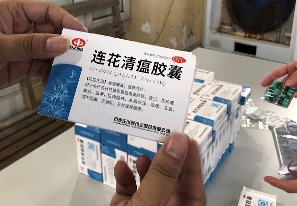Thuốc nhập lậu có tên Liên hoa Thanh ôn đang được rao bán nhiều trên mạng xã hội