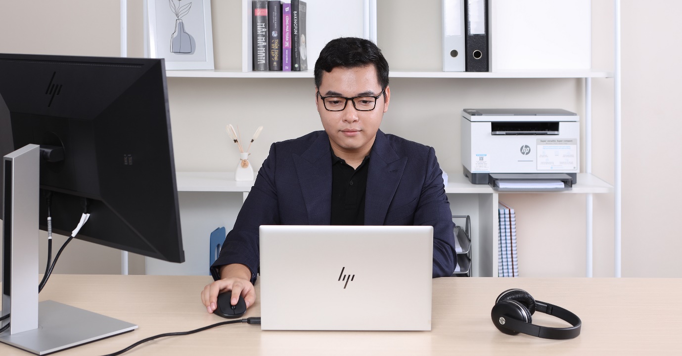 L&agrave;m việc từ xa đ&ograve;i hỏi doanh nghiệp phải thay đổi.