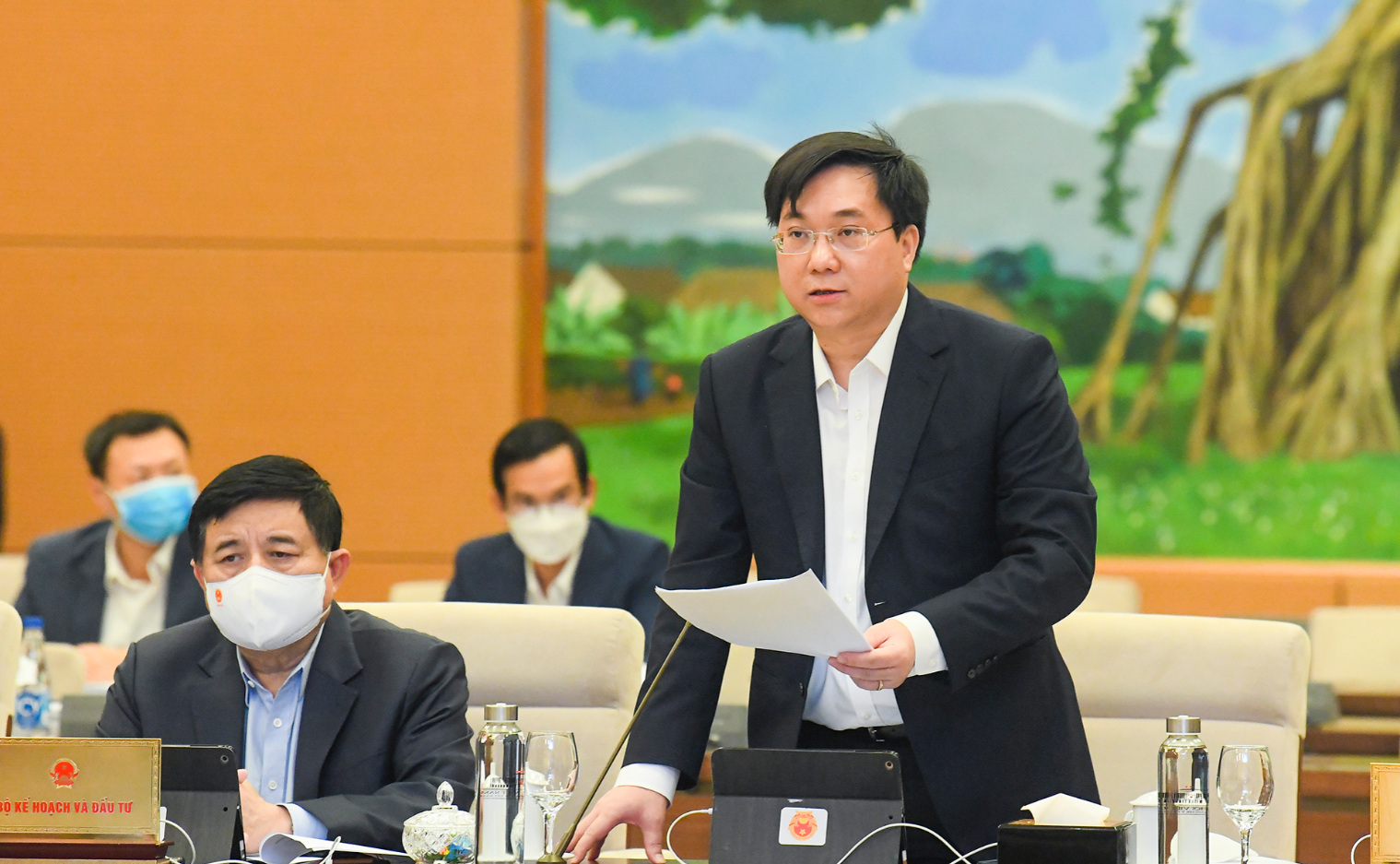 Thứ trưởng Bộ Kế hoạch v&agrave; Đầu tư Trần Duy Đ&ocirc;ng - Ảnh: Quochoi.vn