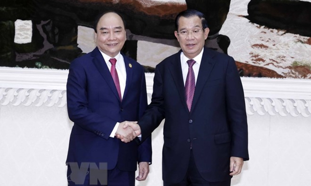 Chủ tịch nước Nguyễn Xuân Phúc và Thủ tướng Campuchia Samdech Techo Hun Sen - Ảnh: TTXVN