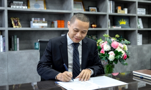 Ông Chủ tập đoàn Đông Dương hứa thưởng giá trị “khủng” cho đội tuyển Việt Nam 