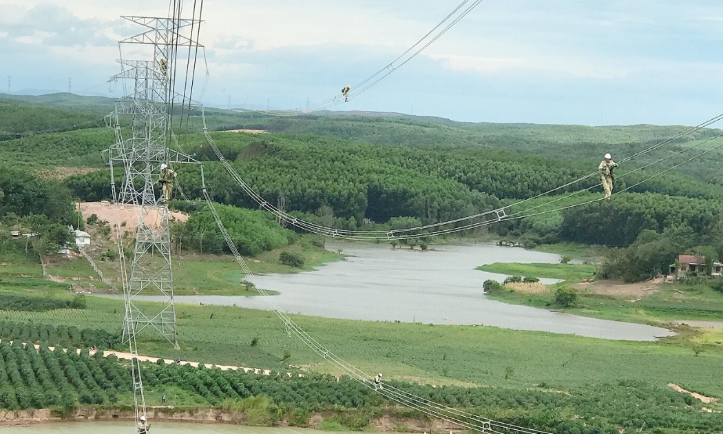 Đường dây 500 kV mạch 3 sẽ góp phần nâng cao độ tin cậy và hiệu quả vận hành hệ thống điện Quốc gia.