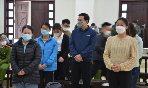 Xét xử cán bộ, lãnh đạo Trường Đại học Đông Đô cấp bằng tiếng Anh giả hệ chính quy