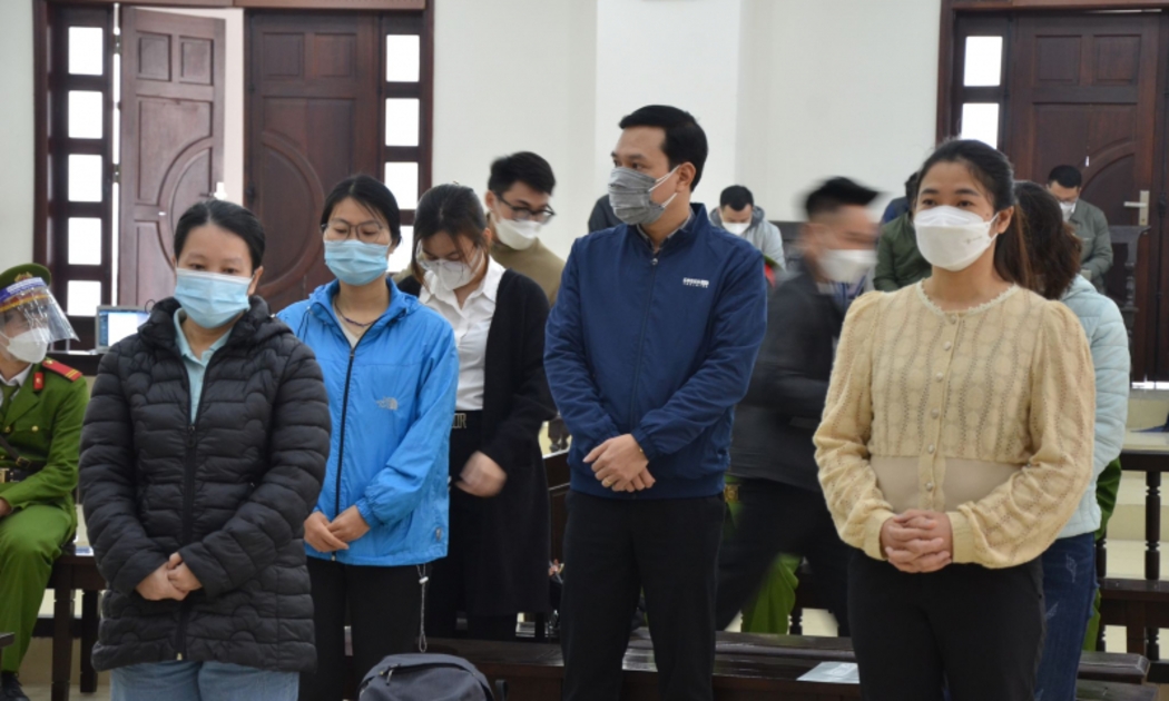 Xét xử cán bộ, lãnh đạo Trường Đại học Đông Đô cấp bằng tiếng Anh giả hệ chính quy