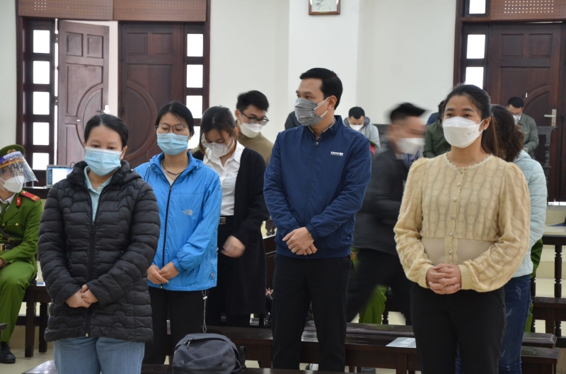 Xét xử cán bộ, lãnh đạo Trường Đại học Đông Đô cấp bằng tiếng Anh giả hệ chính quy