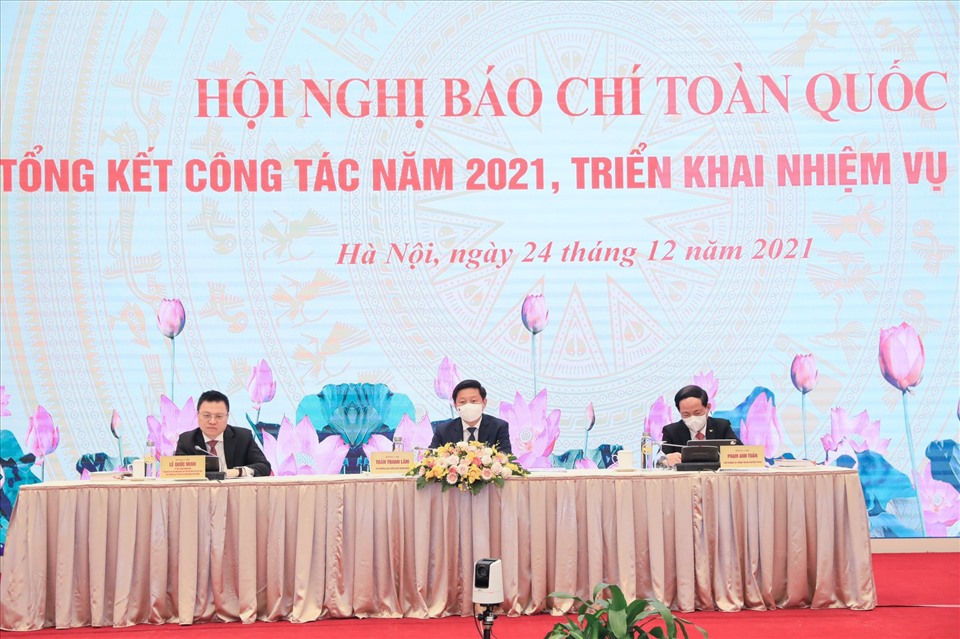 Hội nghị B&aacute;o ch&iacute; to&agrave;n quốc tổng kết c&ocirc;ng t&aacute;c năm 2021, triển khai nhiệm vụ năm 2022