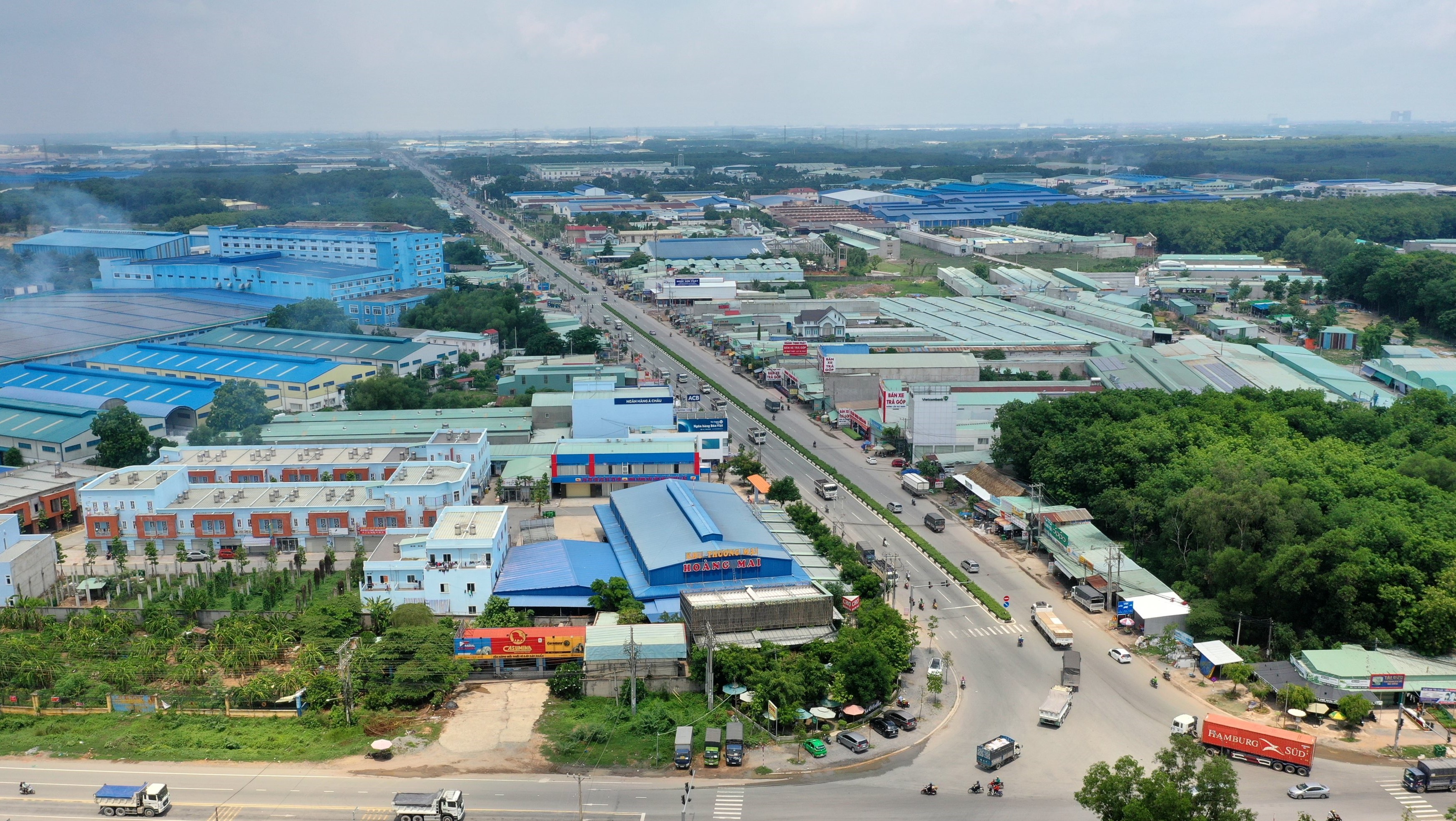 Các khu công nghiệp đang chiếm phần lớn diện tích, gây áp lực lên định hướng phát triển nhà ở tại Tân Uyên.