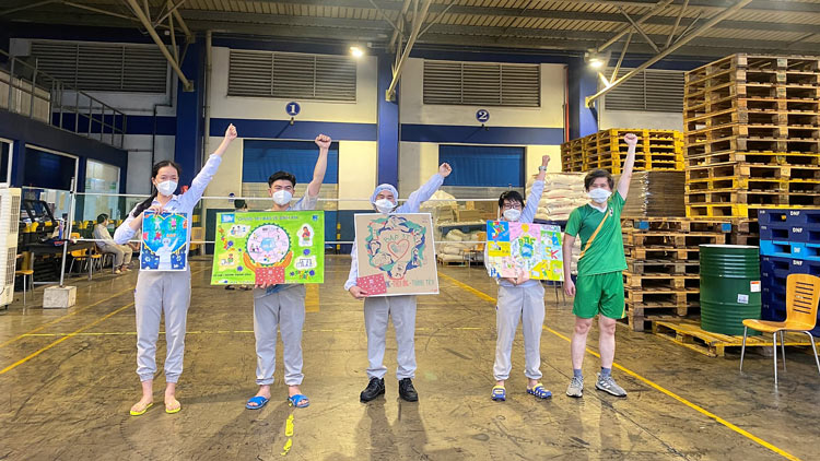 Nestl&eacute; Việt Nam đưa ra nhiều giải ph&aacute;p gi&uacute;p nh&acirc;n vi&ecirc;n an to&agrave;n v&agrave; khỏe mạnh trong đại dịch Covid-19.