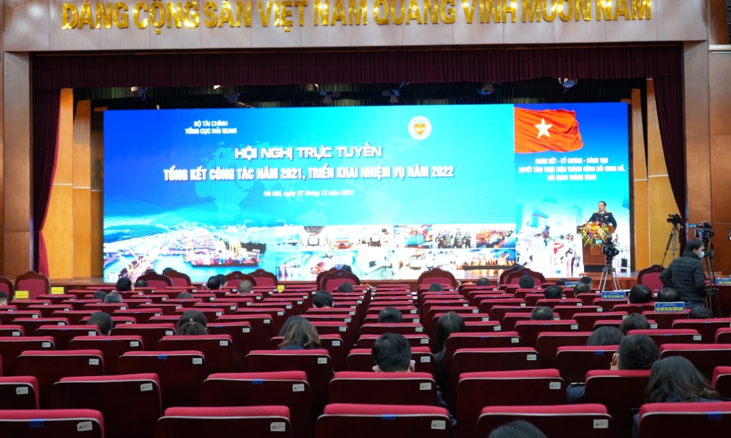 Toàn cảnh Hội nghị trực tuyến tổng kết công tác năm 2021, triển khai nhiệm vụ năm 2022 do Tổng cục Hải quan tổ chức.