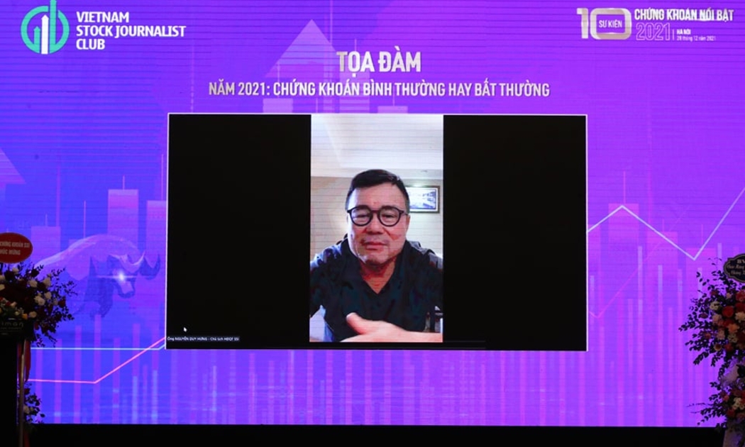 Ông Nguyễn Duy Hưng tham gia Lễ công bố 10 sự kiện nổi bật năm 2021 - Ảnh: Quang Phúc.