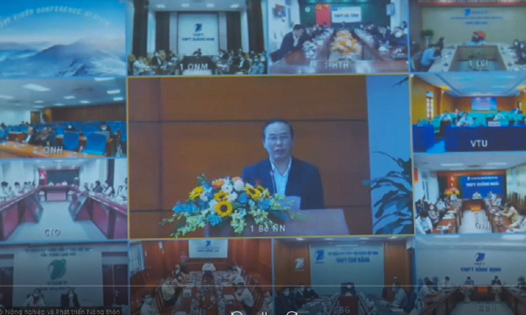 Hội thảo trực tuyến chiều 27/12/2021.